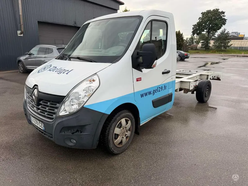 Renault Master - 1