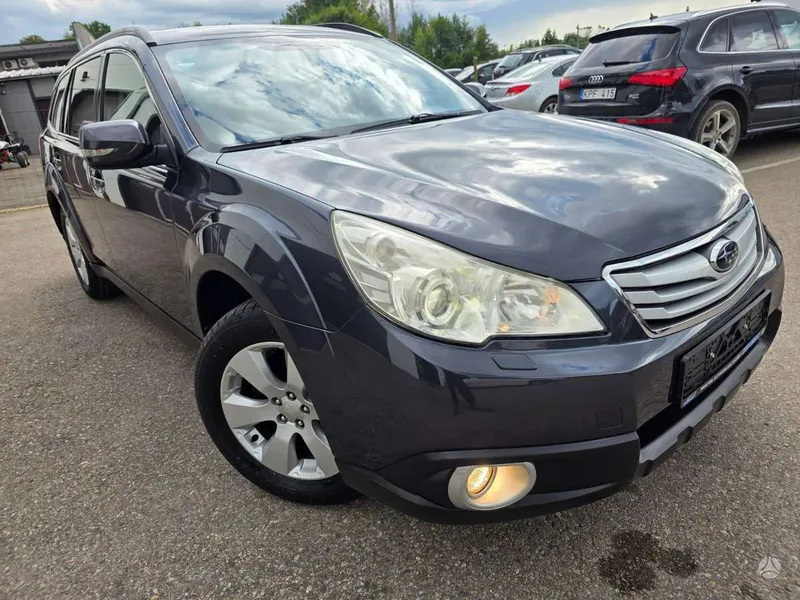 Subaru Outback - 1