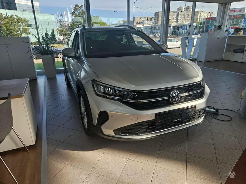 Volkswagen Taigo - 1