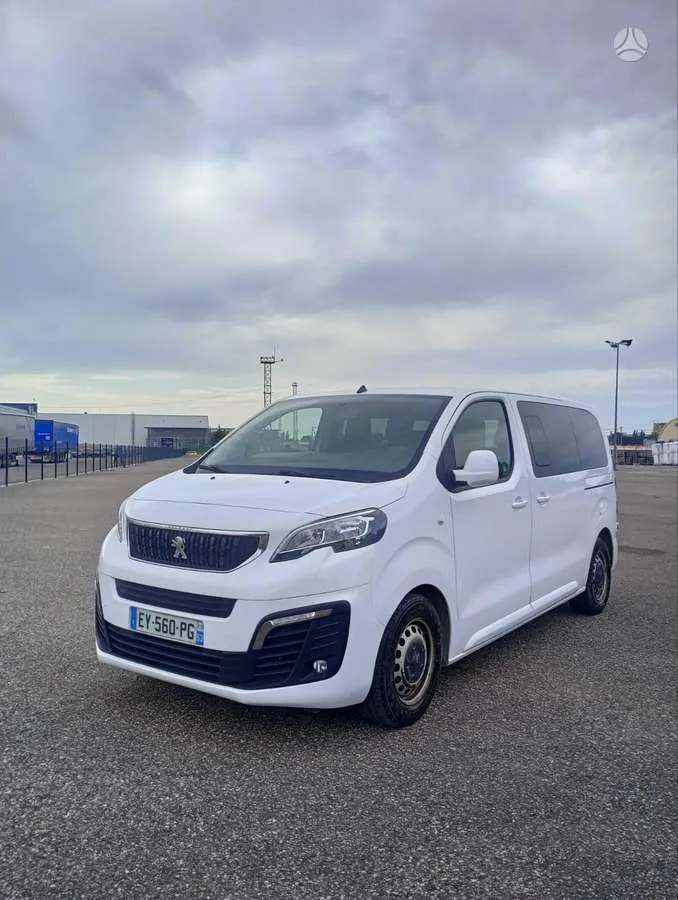 Peugeot Peugeot Traveller