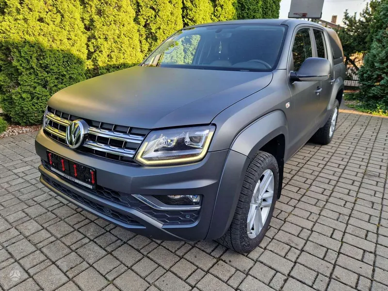 Volkswagen Amarok - 1