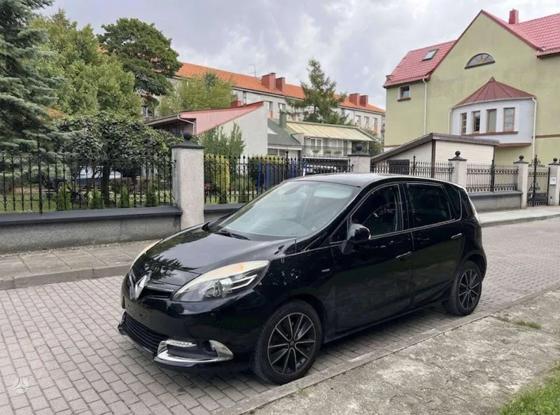 Renault Scenic - 1