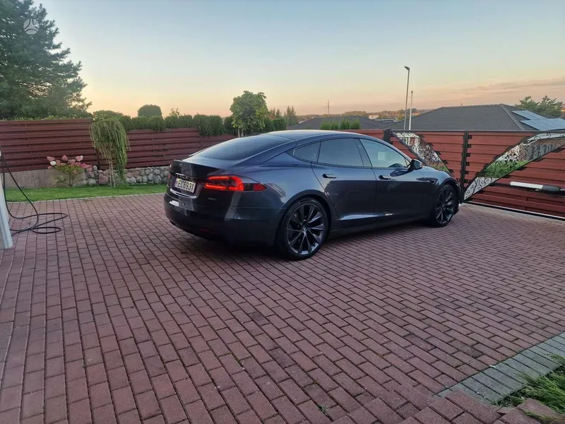 Tesla Tesla Model S