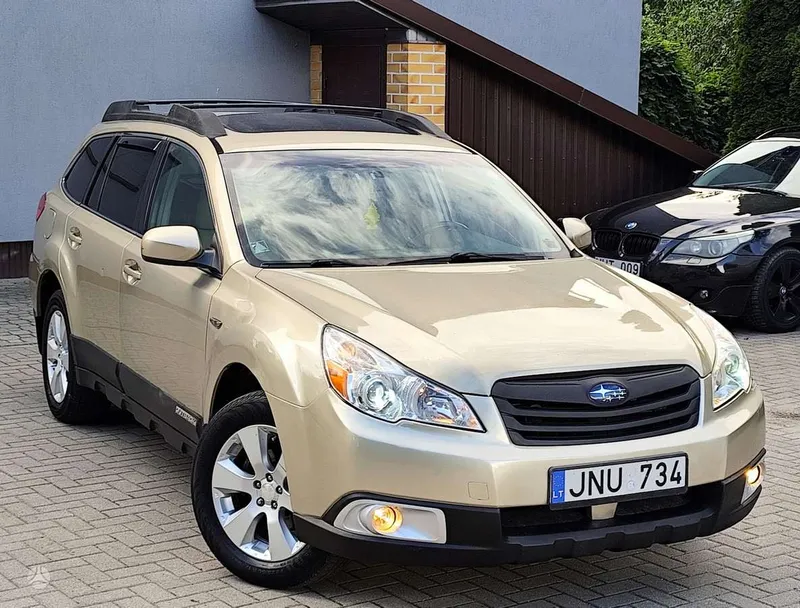 Subaru Outback - 1