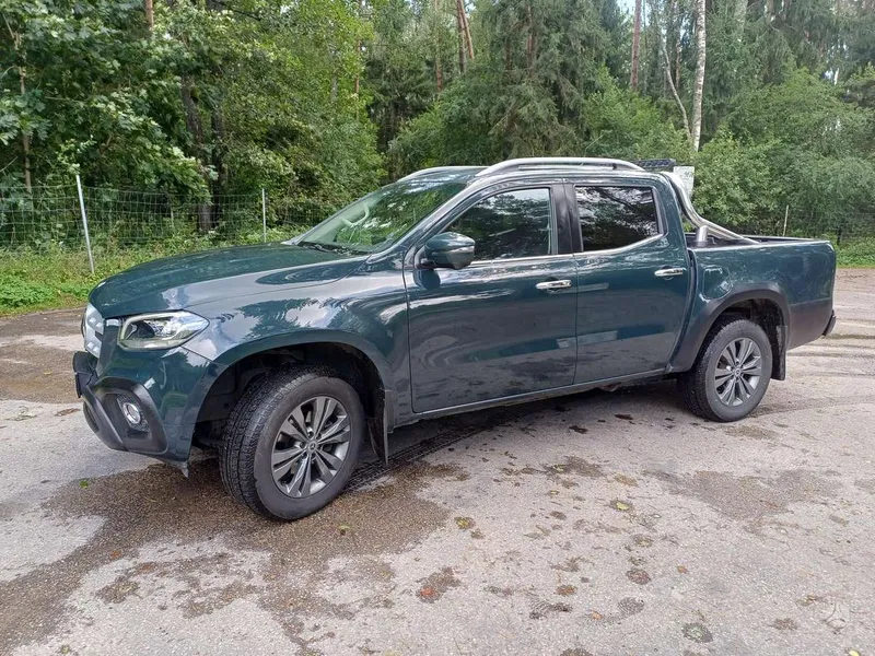 Mercedes-Benz X250 - 1