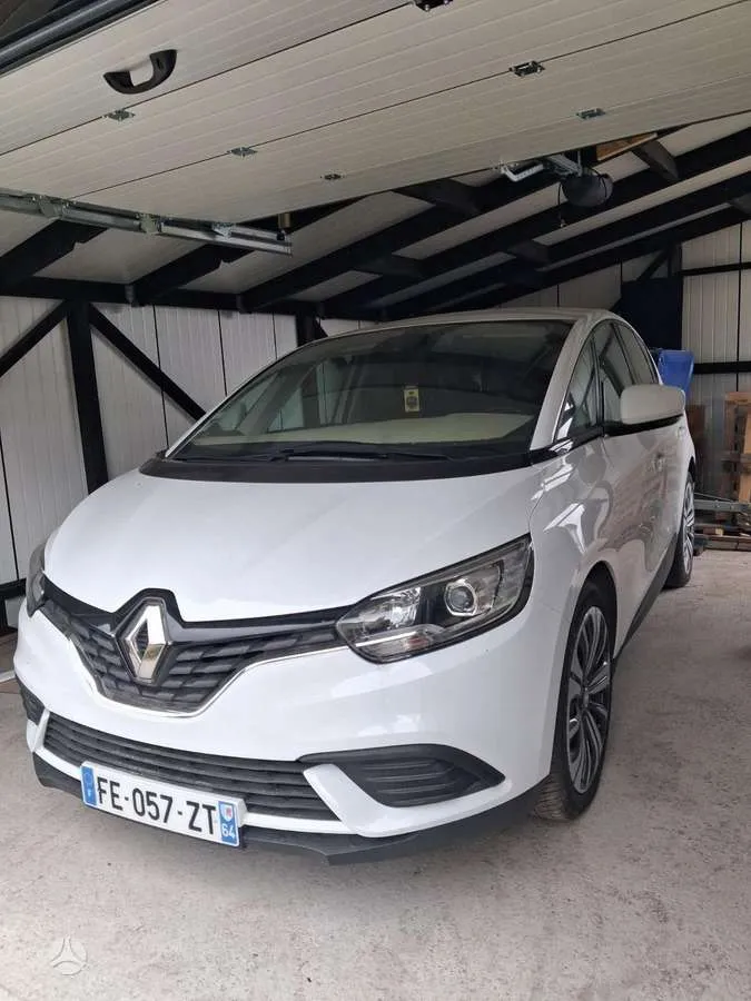 Renault Scenic - 1
