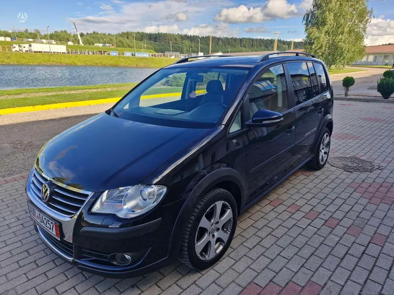 Volkswagen Volkswagen Cross Touran