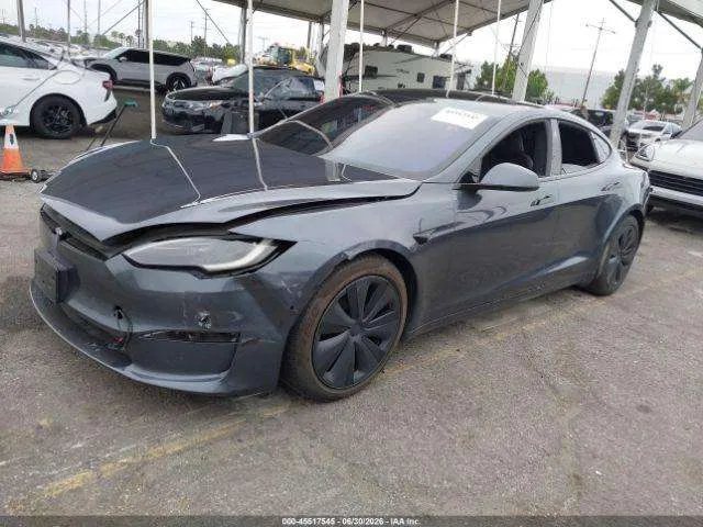 Tesla Model S - 1