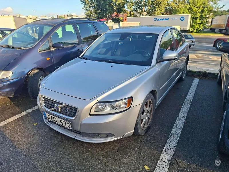 Volvo Volvo S40