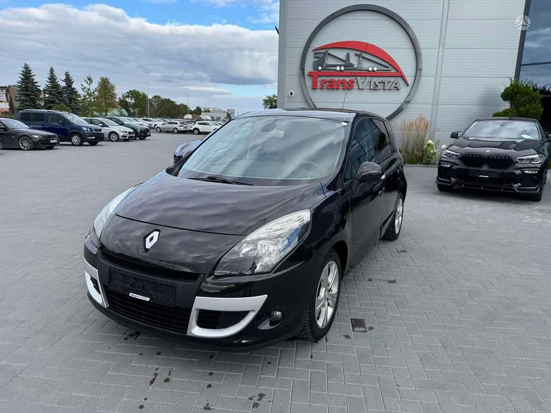Renault Scenic - 1