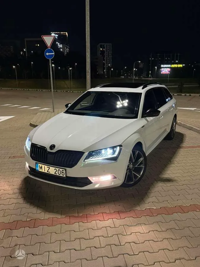 Škoda Superb - 1