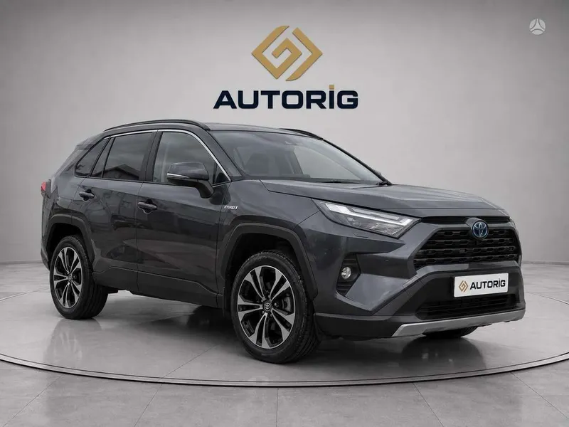 Toyota RAV4 - 1