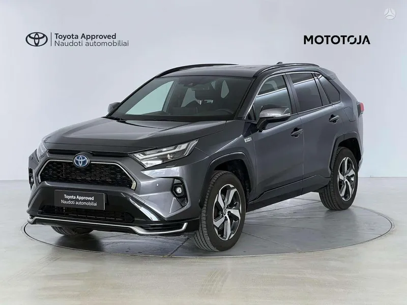 Toyota RAV4 - 1