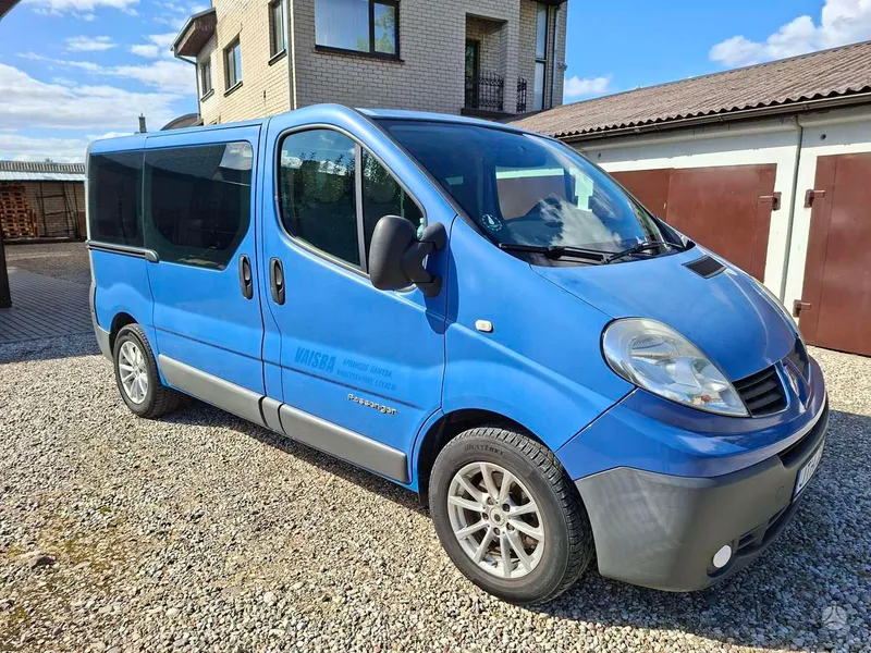 Renault Trafic - 1