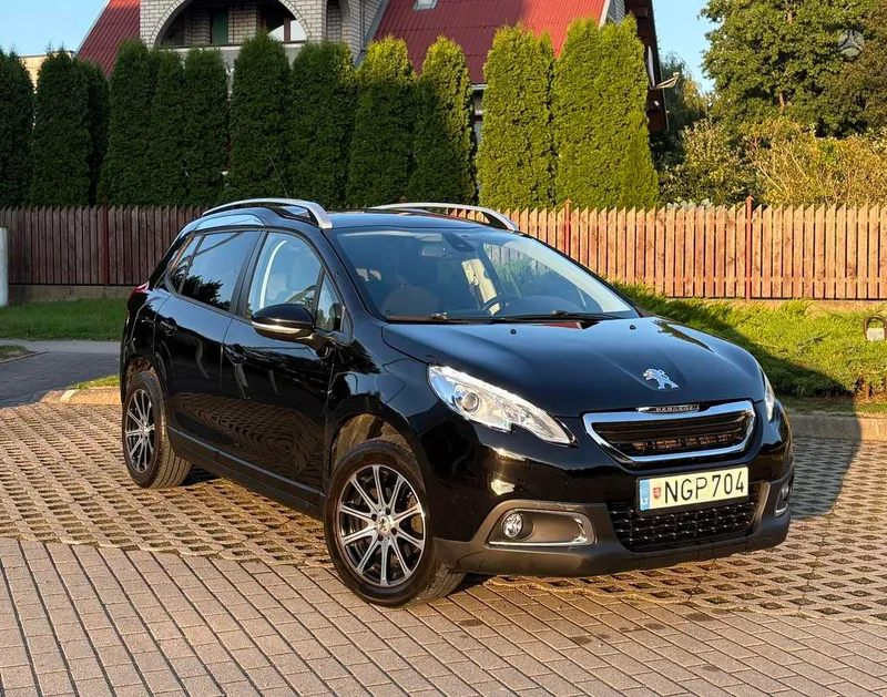 Peugeot 2008 - 1