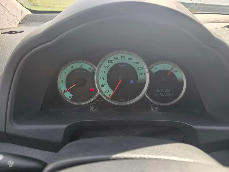 Toyota Corolla Verso - 1