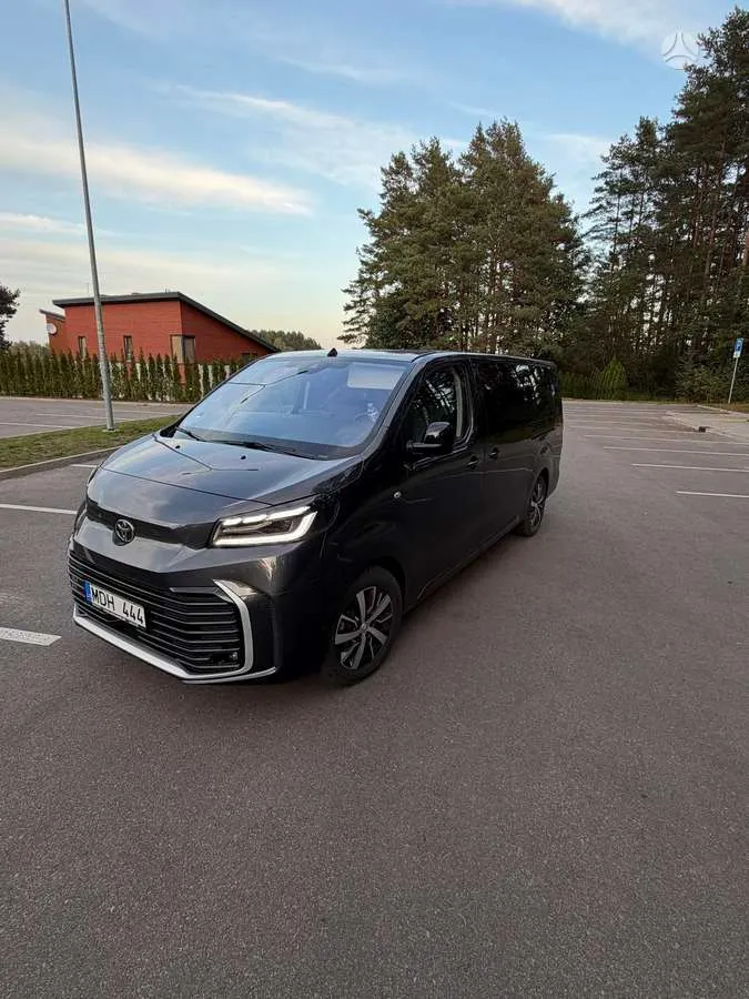 Toyota Proace - 1
