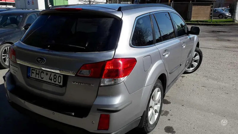 Subaru Outback - 1