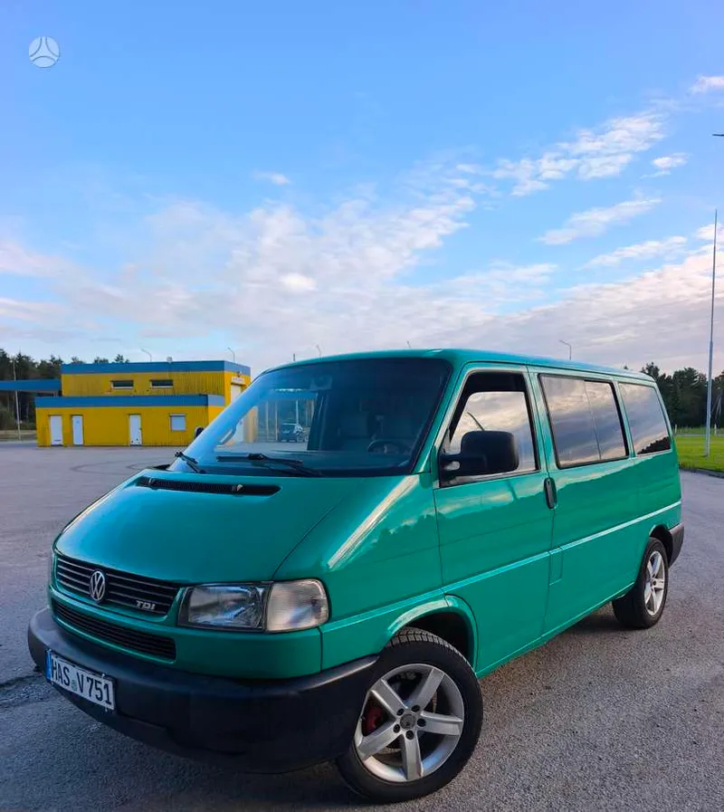 Volkswagen Volkswagen Caravelle