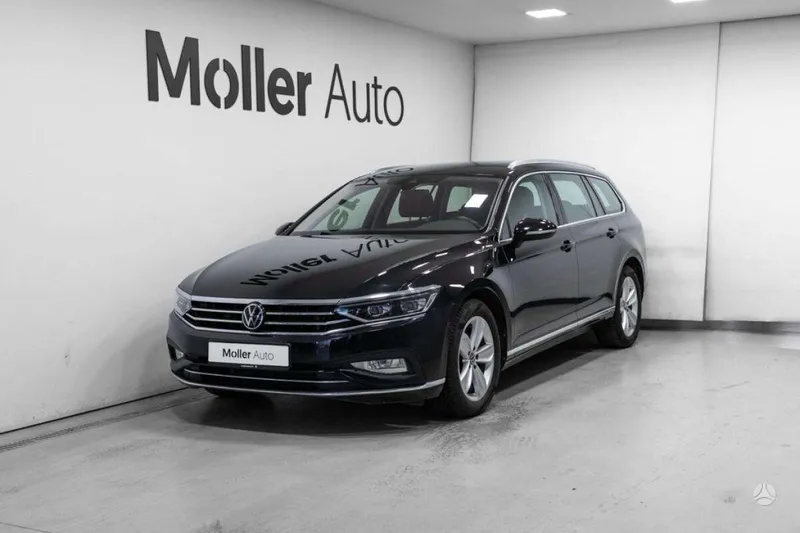 Volkswagen Passat - 1