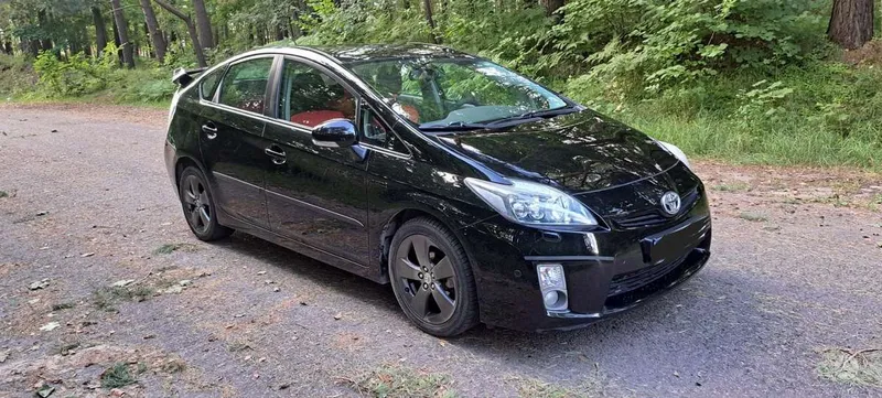 Toyota Prius - 1