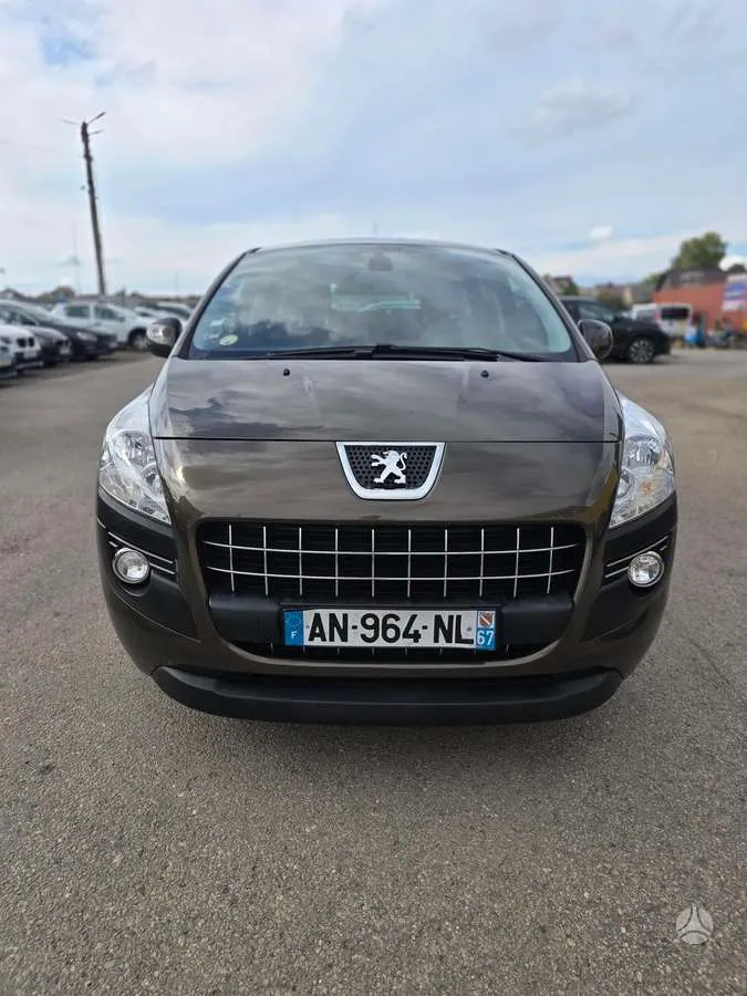 Peugeot 3008 - 1