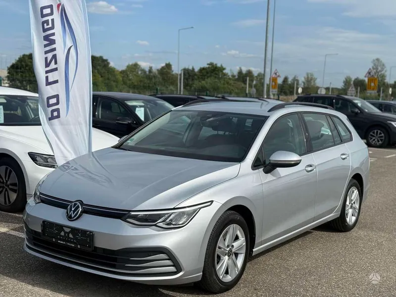 Volkswagen Golf - 1