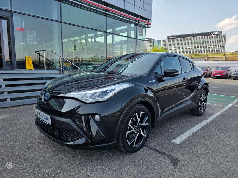 Toyota C-HR - 1