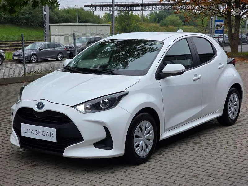Toyota Yaris - 1