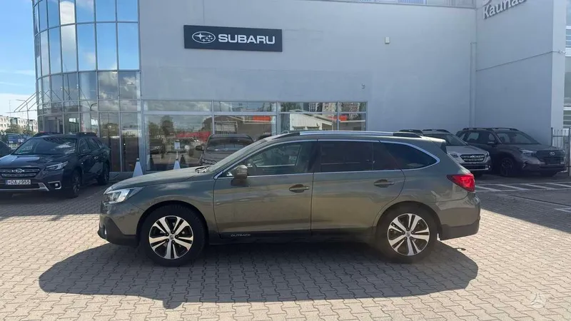 Subaru Outback - 1
