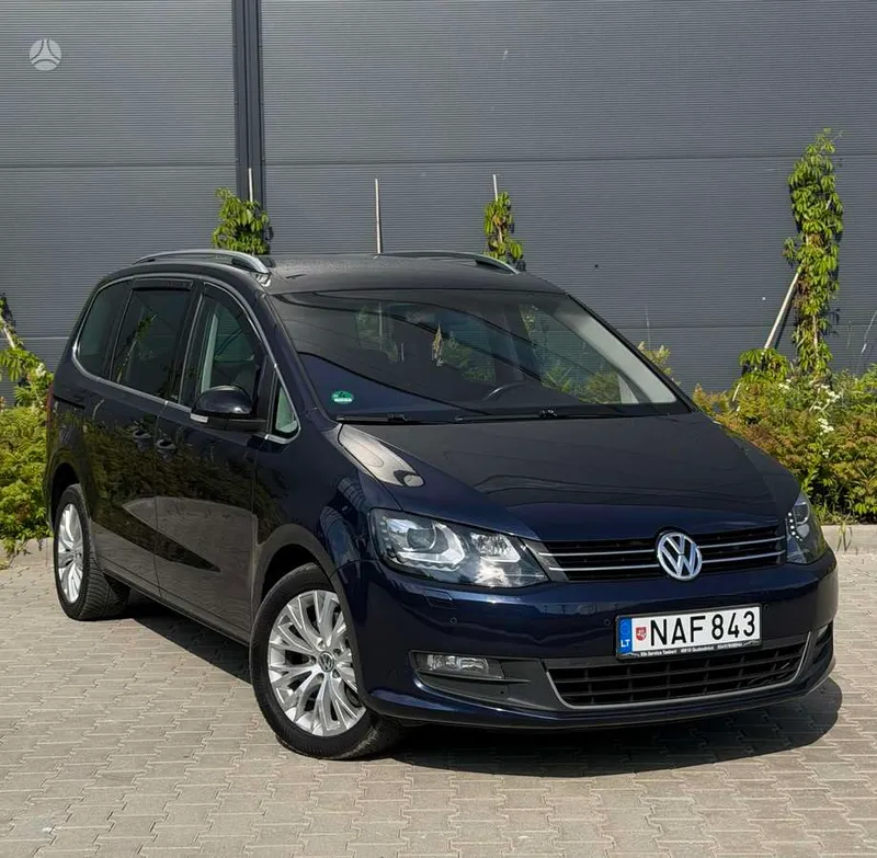 Volkswagen Sharan - 1