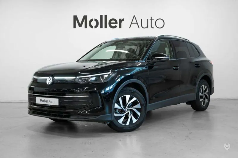 Volkswagen Tiguan - 1