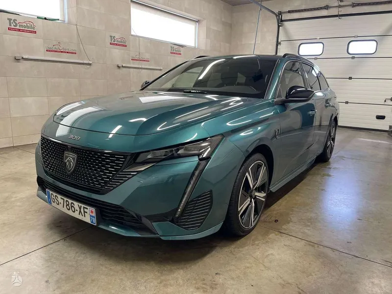 Peugeot 308 - 1