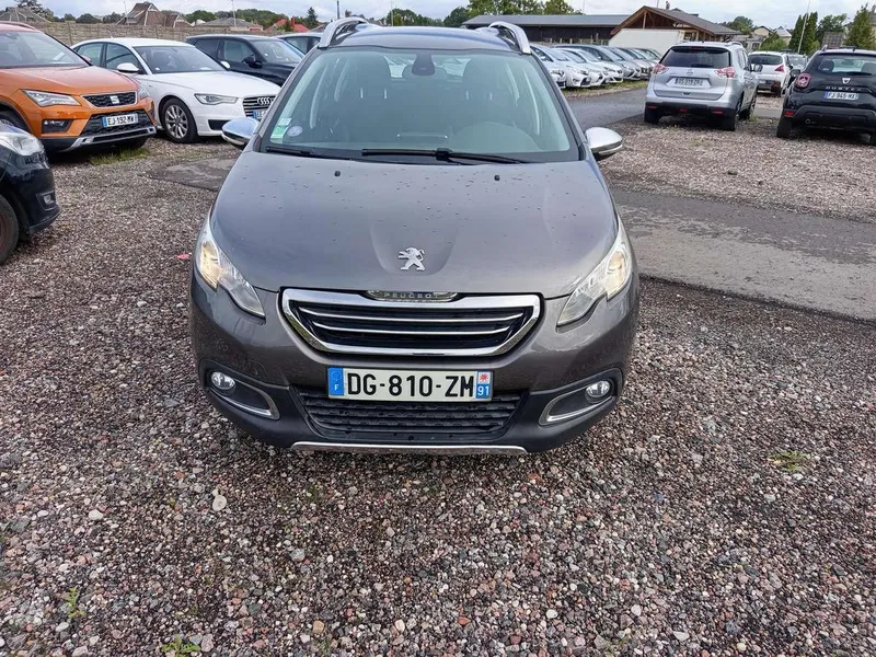 Peugeot 2008 - 1