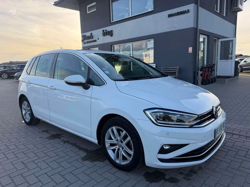 Volkswagen Golf Sportsvan - 1