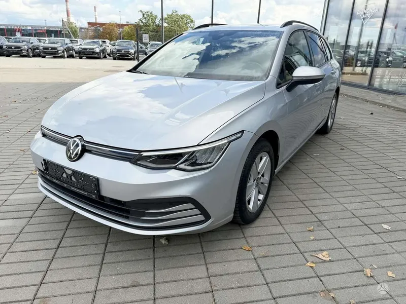 Volkswagen Golf - 1