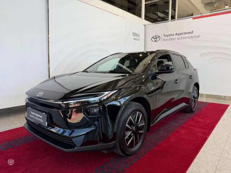 Toyota bZ4X - 1