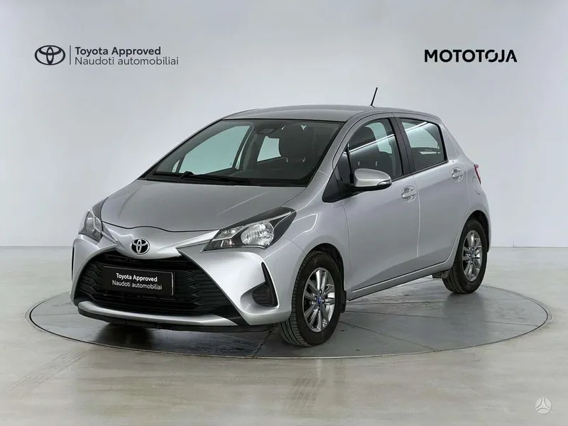 Toyota Yaris - 1