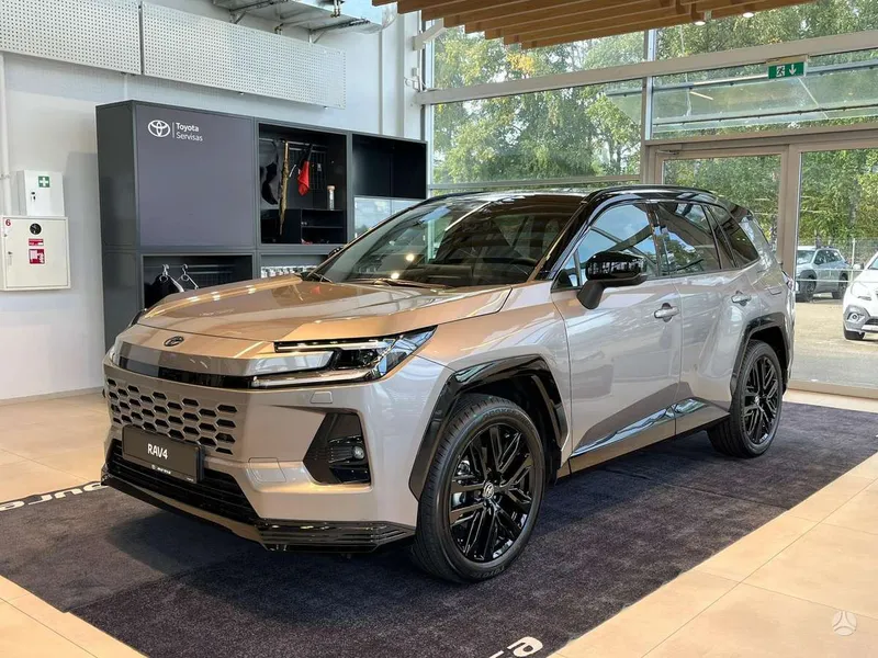 Toyota RAV4 - 1