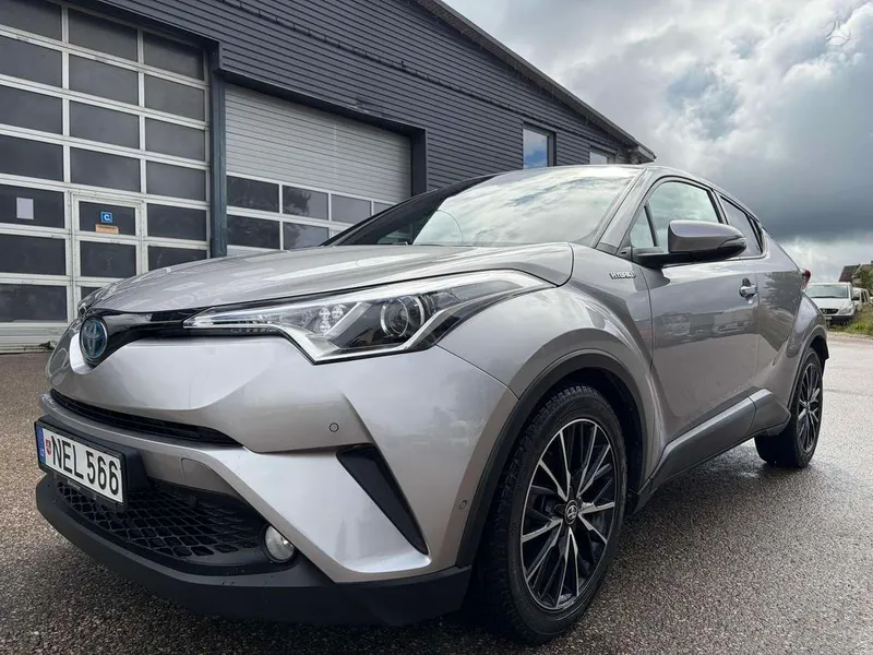 Toyota C-HR - 1