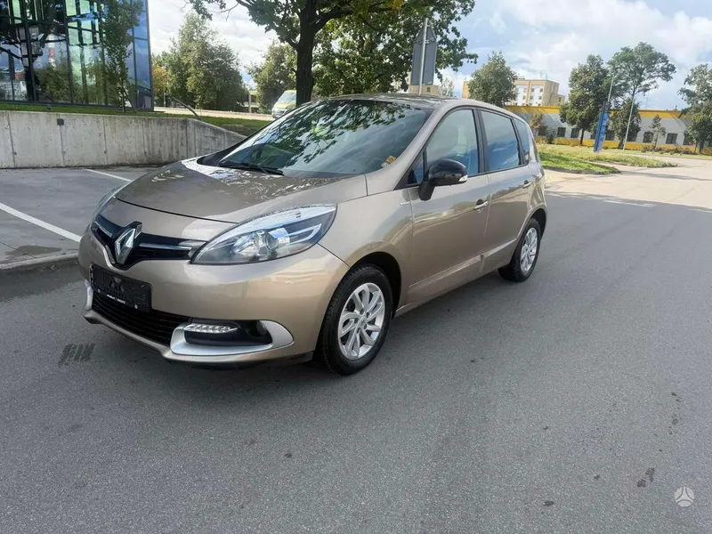 Renault Scenic - 1
