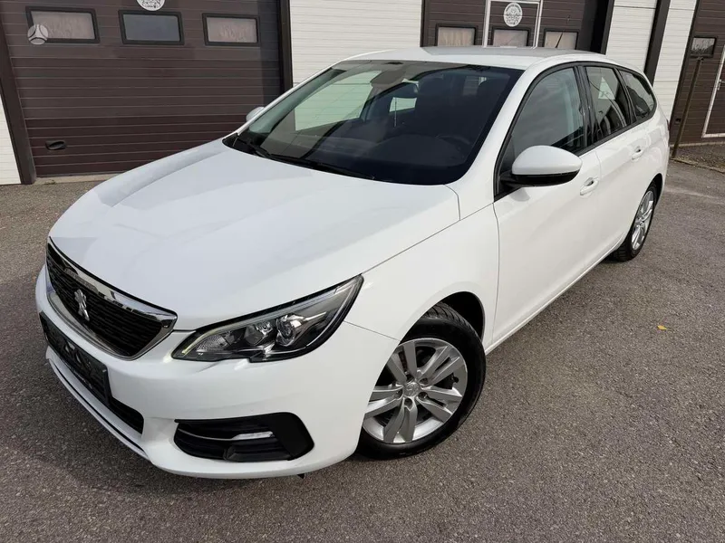 Peugeot 308 - 1