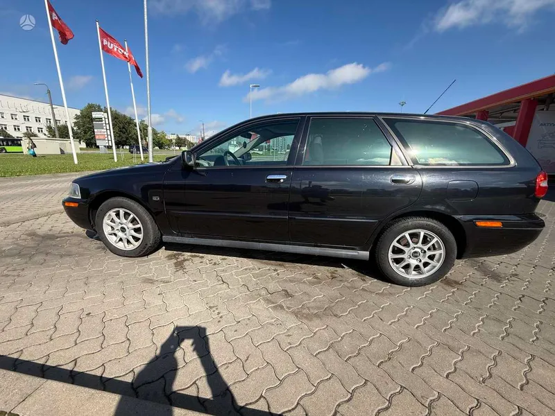 Volvo V40 - 1