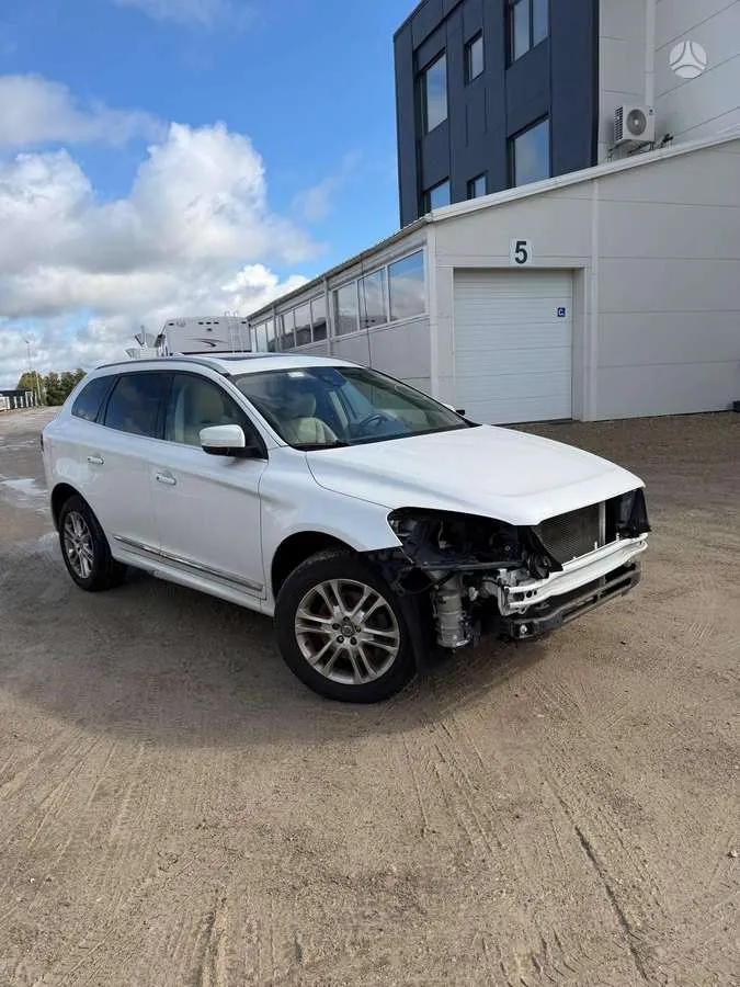 Volvo XC60 - 1