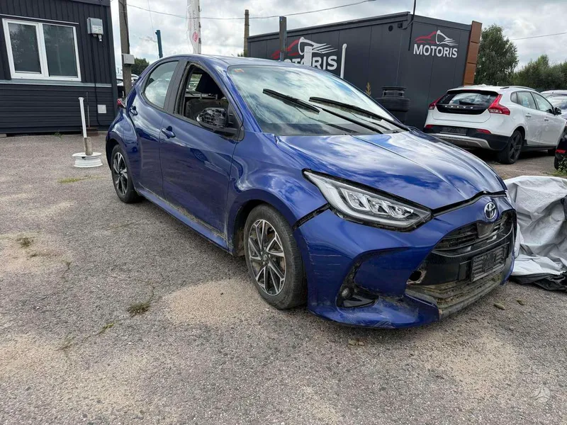 Toyota Yaris - 1