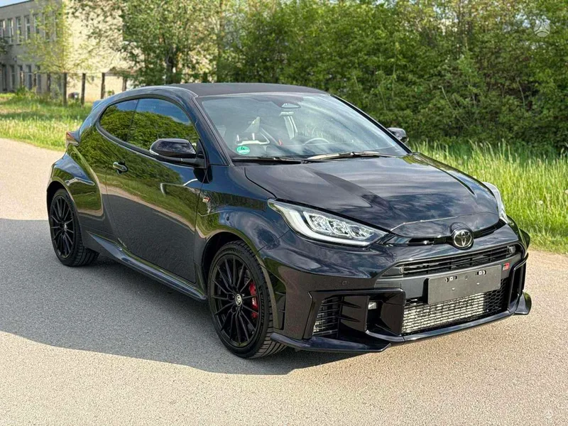 Toyota GR Yaris - 1