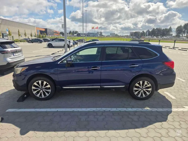 Subaru Outback - 1