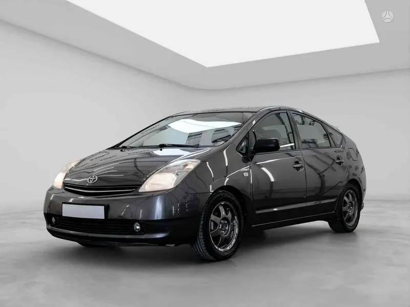 Toyota Prius - 1