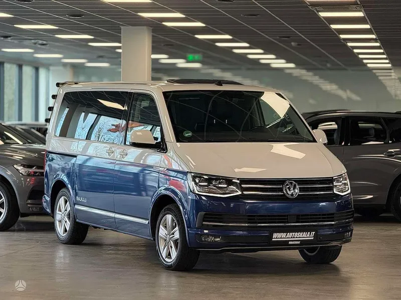 Volkswagen Multivan - 1