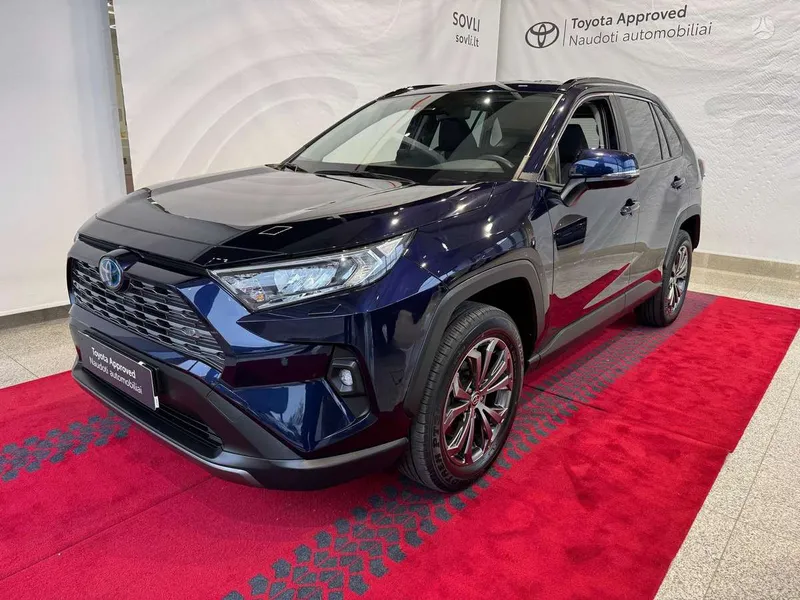 Toyota RAV4 - 1